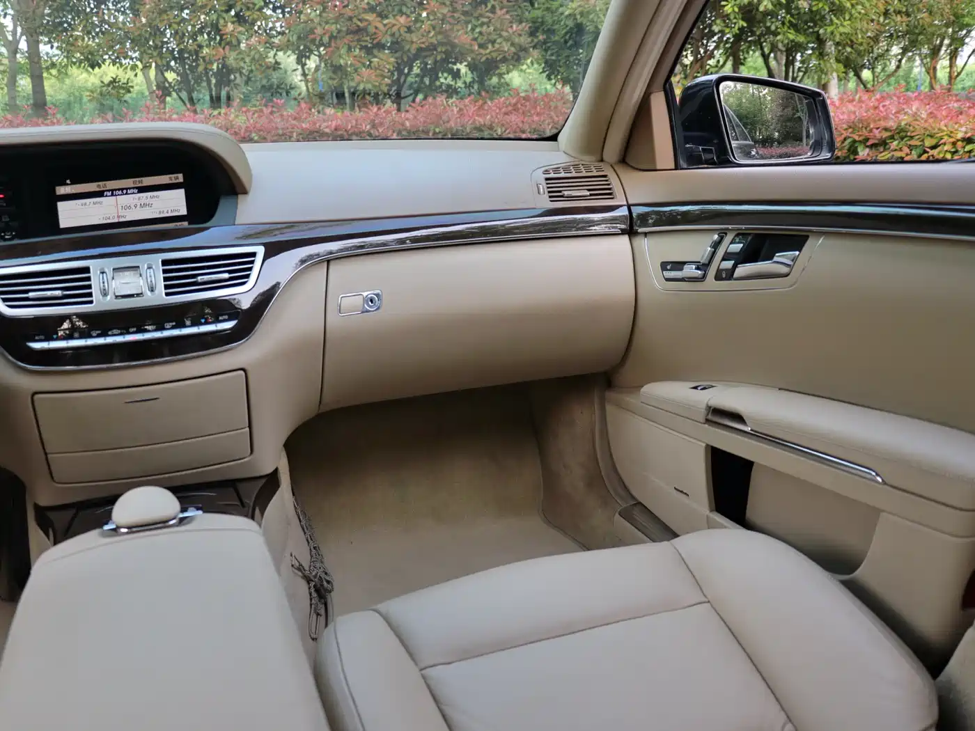 Mercedes-Benz S-Class 2012 S 300 L Business Simplified Edition фото 19