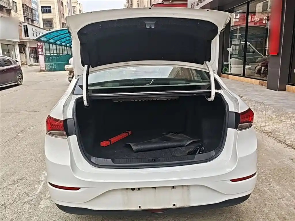 Buick Excelle 2021 Exemplar 1.5L Auto Progressive фото 19