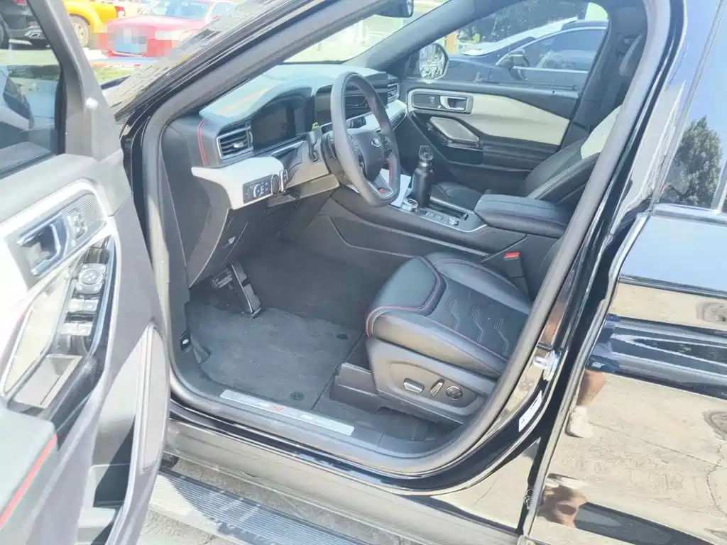 Ford Explorer 2025 2024 2.3T EcoBoost AWD ST-LINE 6-Seater