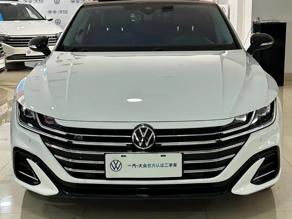 Volkswagen FAW-Volkswagen CC 2023 380TSI Eye-catching Edition фото 18