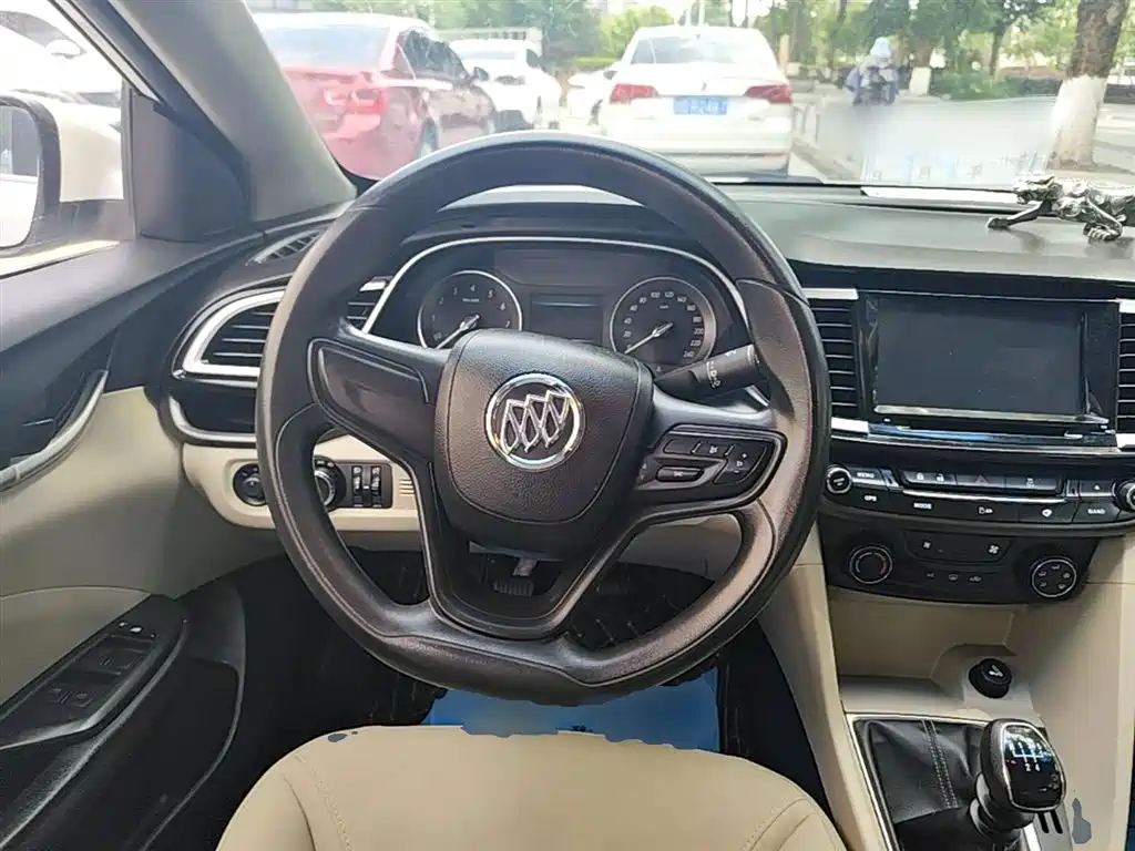 Buick Excelle 2015 15N Manual Elite фото 11