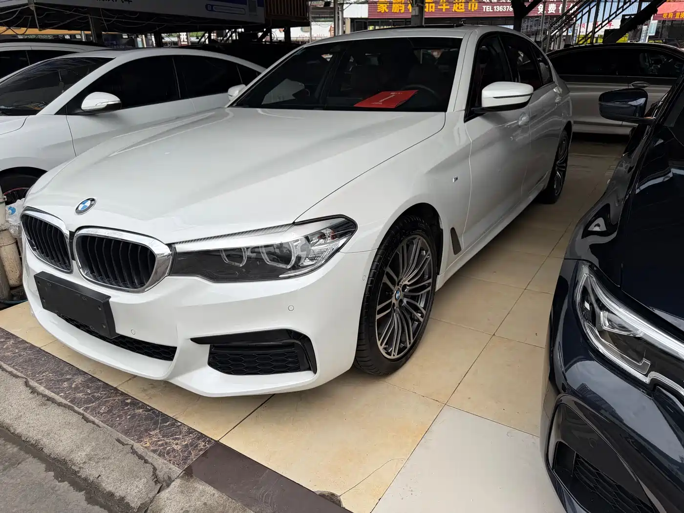 BMW 5 Series 2019 530Li Leading M Sport Package