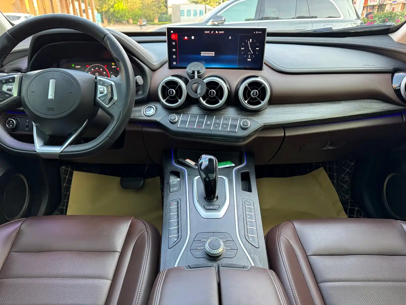 WEI PAI WEI BRAND VV7