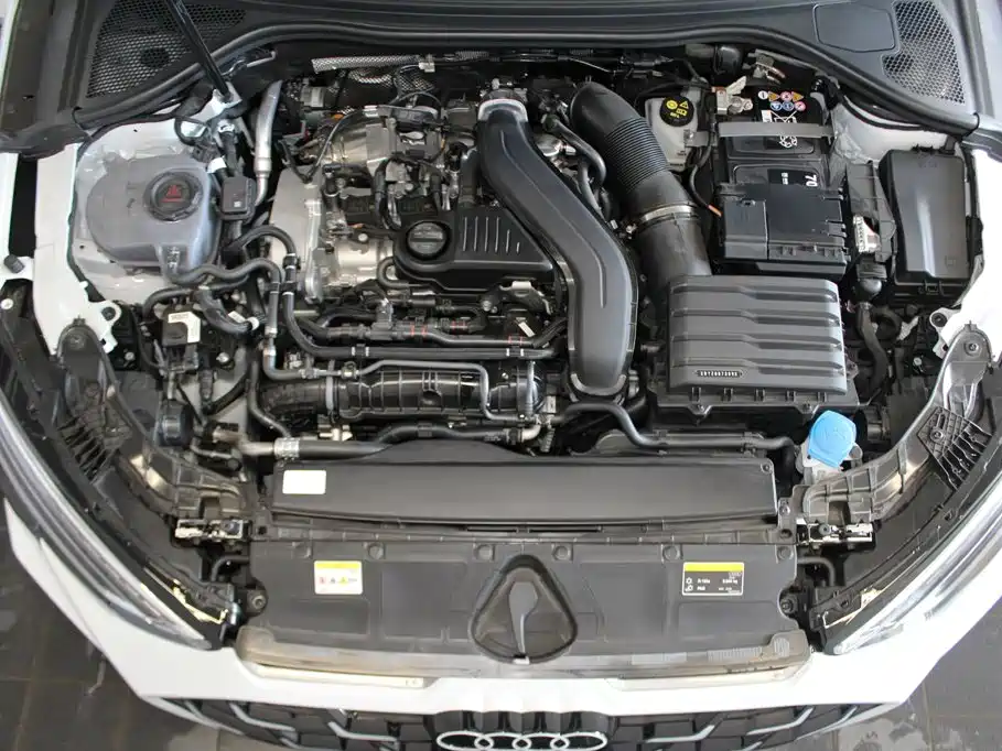 Audi A3 2026 2025 Facelift A3L Limousine 35TFSI Flying Spur Premium