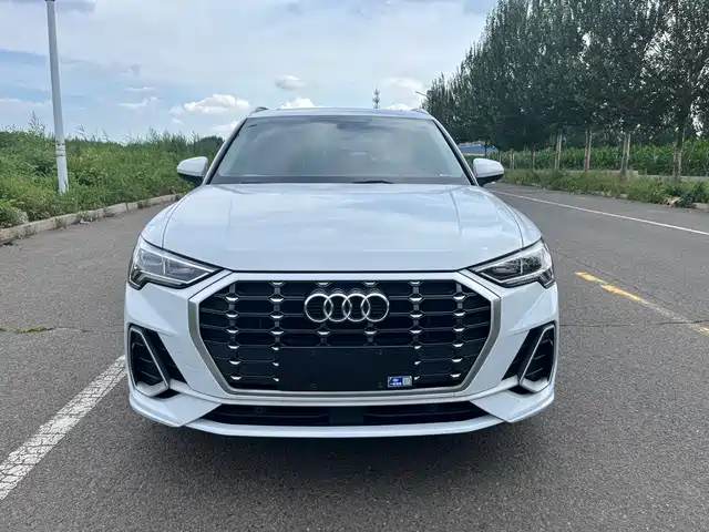 Audi Q3 2022