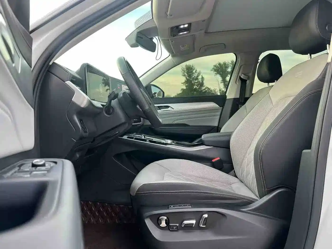Volkswagen Talagon 2023 380TSI 4WD R-Line Touring Edition фото 8