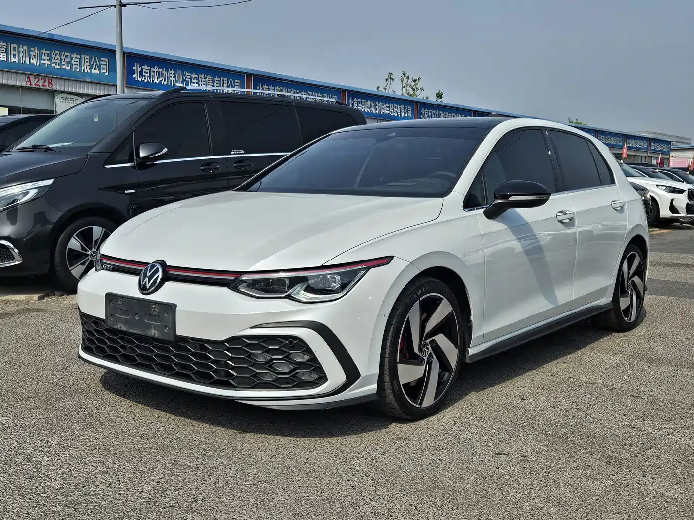 Volkswagen Golf GTI 2021 380TSI DSG GTI