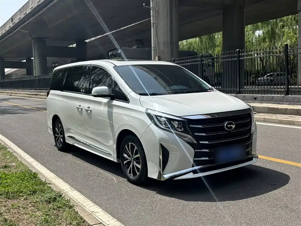 GAC Trumpchi Trumpchi M8 2023 Leading Series 390T Premium Edition фото 9