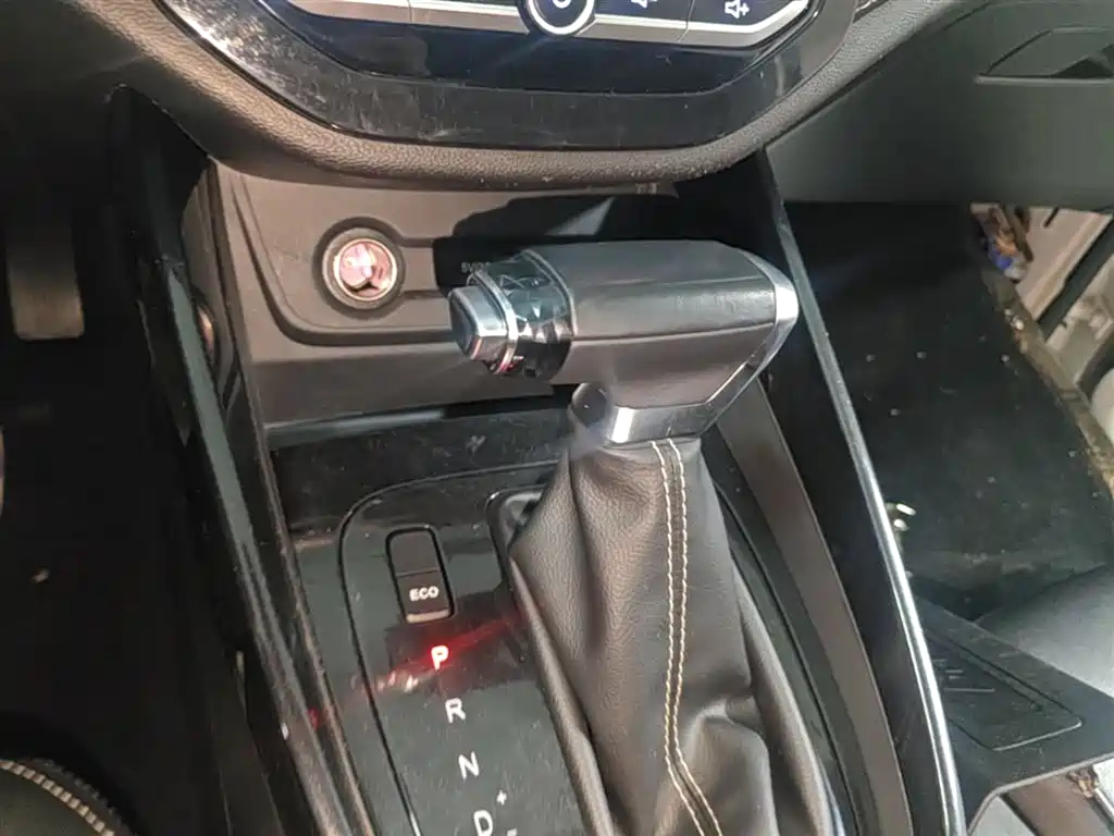 Baojun 530 2019 2020 1.5T CVT Premium Connect 7-seater