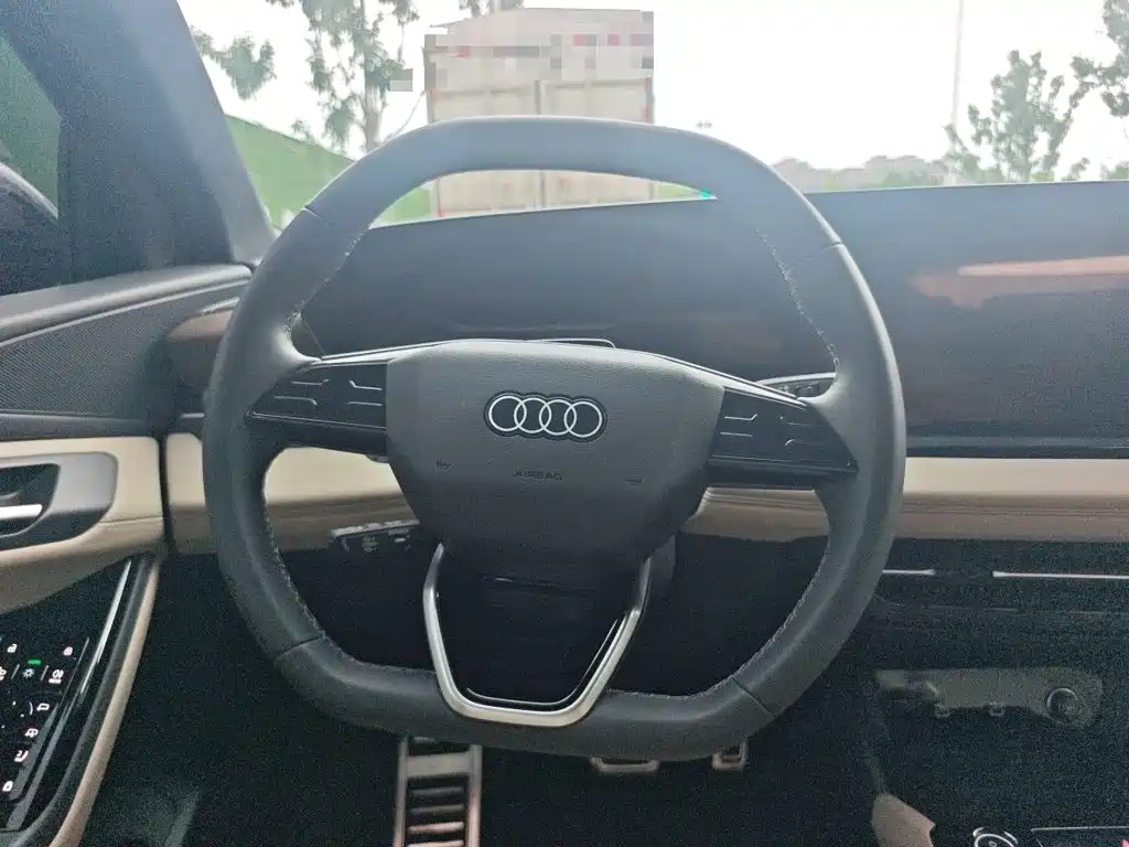 Audi Q6L e-tron 2026 2025 Model Pioneer Edition