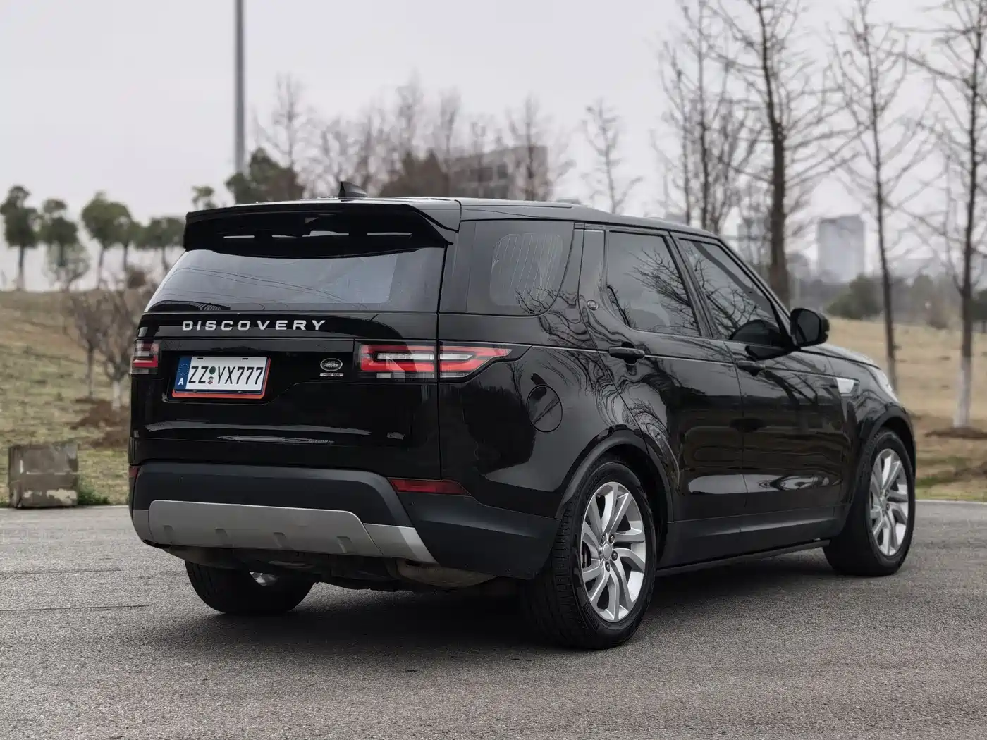 Land Rover Discovery 2017 3.0 SC V6 HSE фото 20