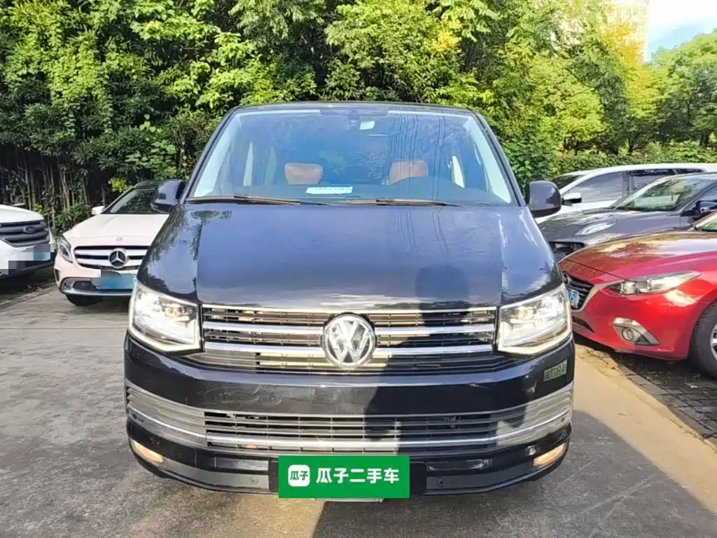 Volkswagen Multivan 2019 2018 2.0TSI 2WD Luxury Edition 7-Seater