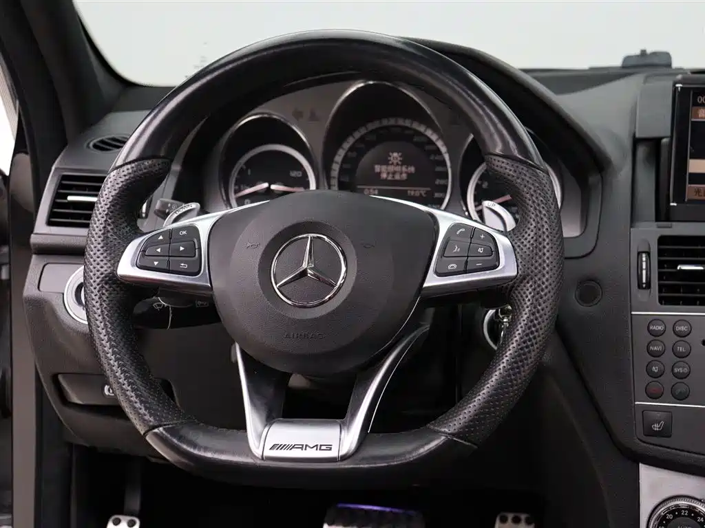 Mercedes-Benz C-Class AMG 2010 AMG C 63 Sport Enhanced Edition фото 13