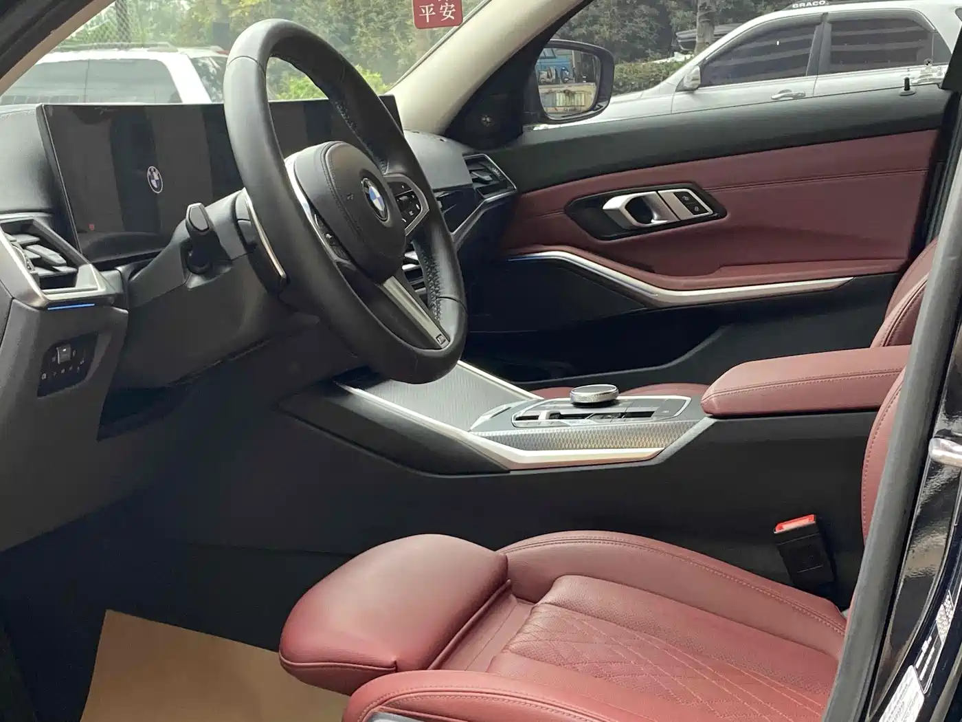 BMW 3 Series 2022 325Li M Sport Package фото 4