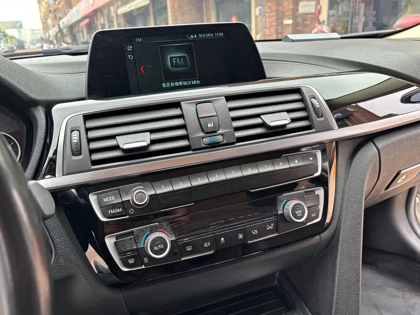 BMW 3 Series 2018 320Li Fashion Style фото 11