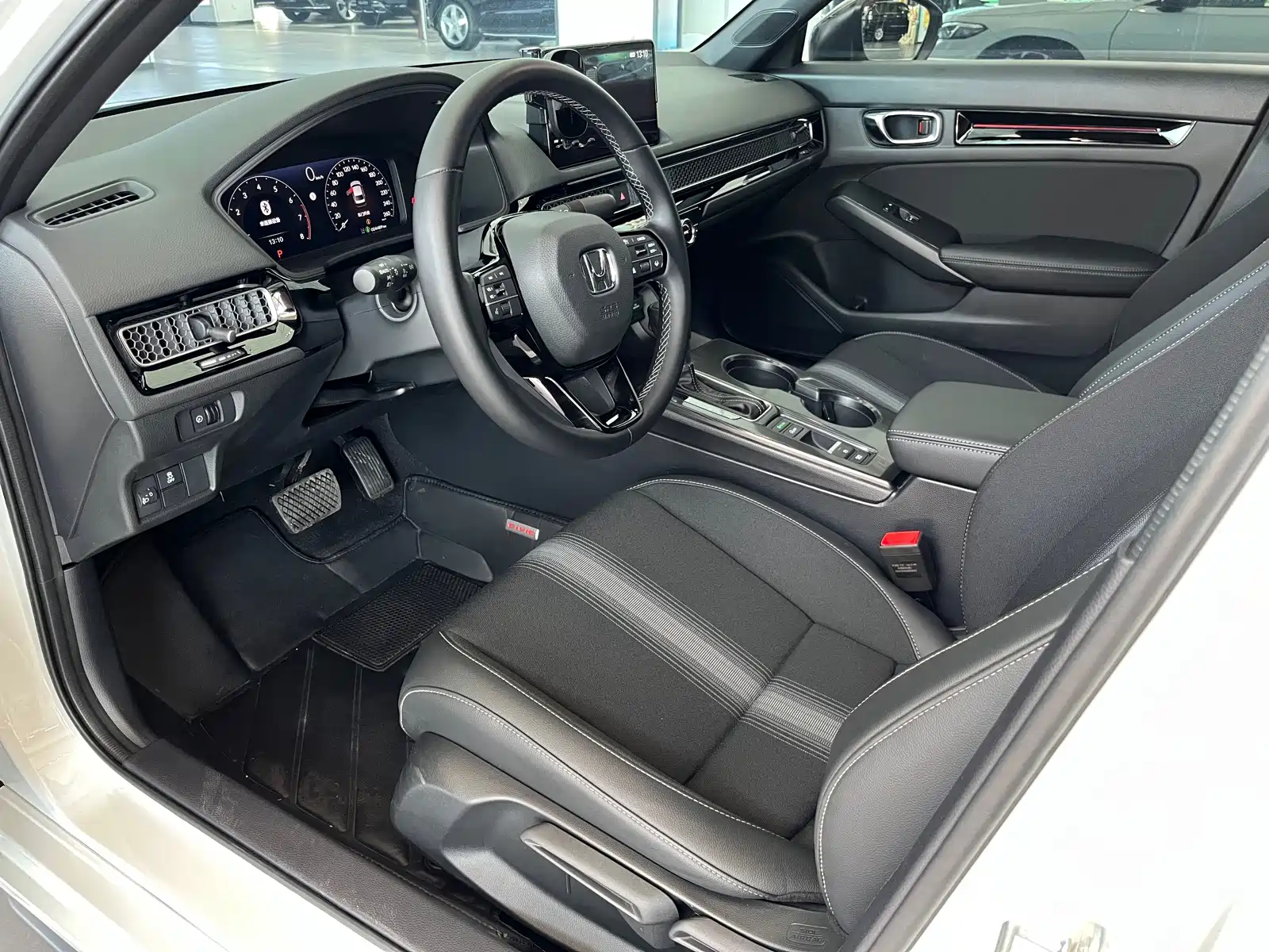 صورة 8 - Honda Civic