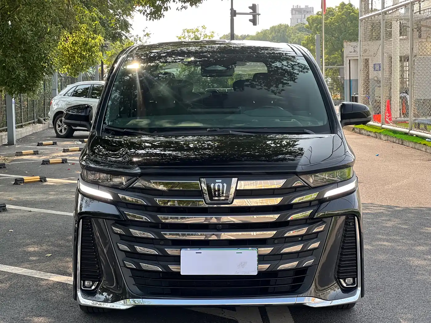 Toyota Vellfire 2024 2024 Crown Hybrid 2.5L Executive Premium Edition