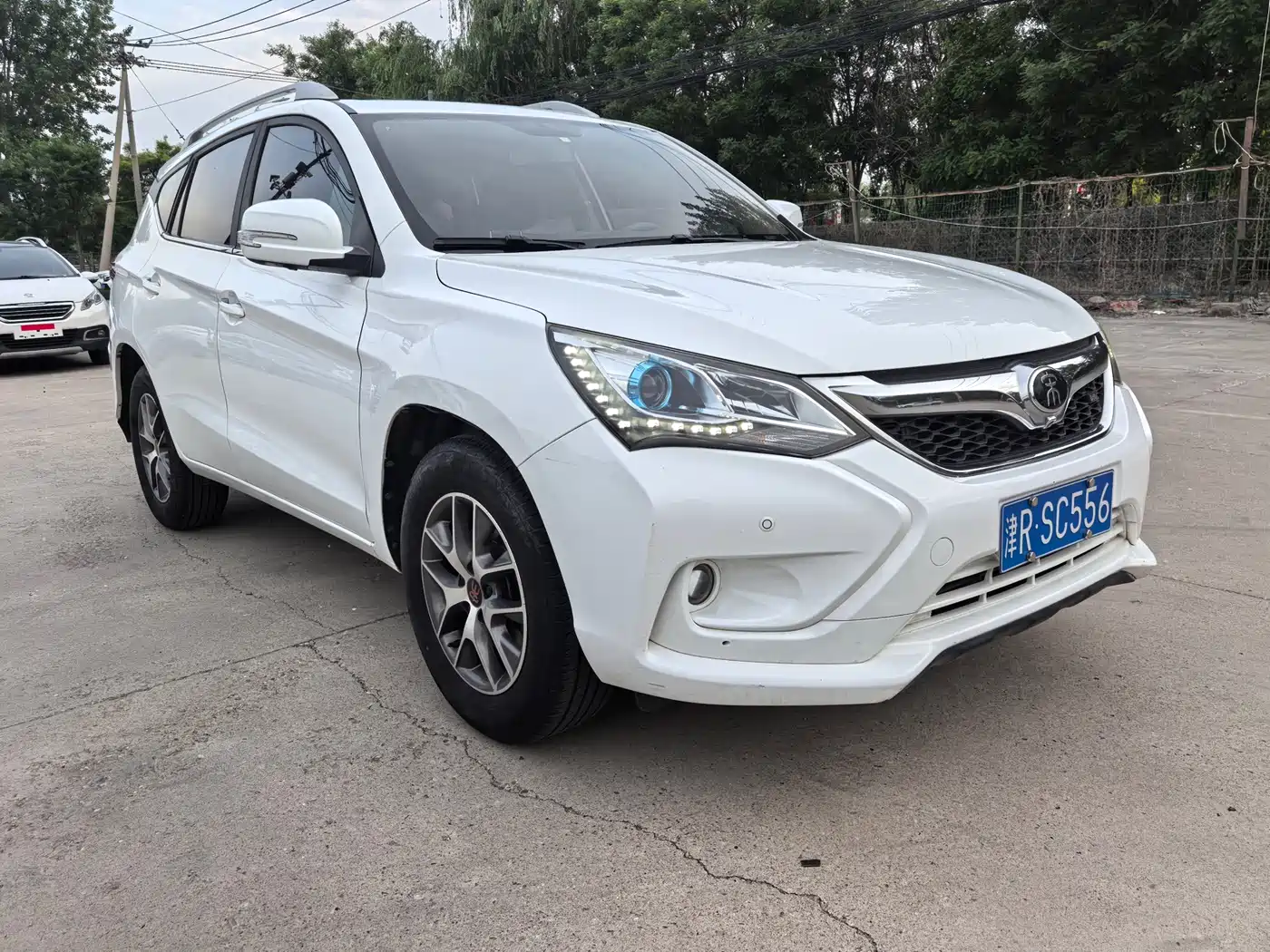 BYD Song 2016 Unrivaled Edition 1.5TI Manual Elite Edition фото 3