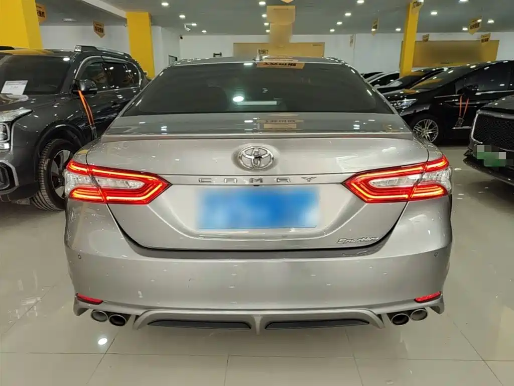 Toyota Camry 2021 2.5S Feng Shang Edition фото 6