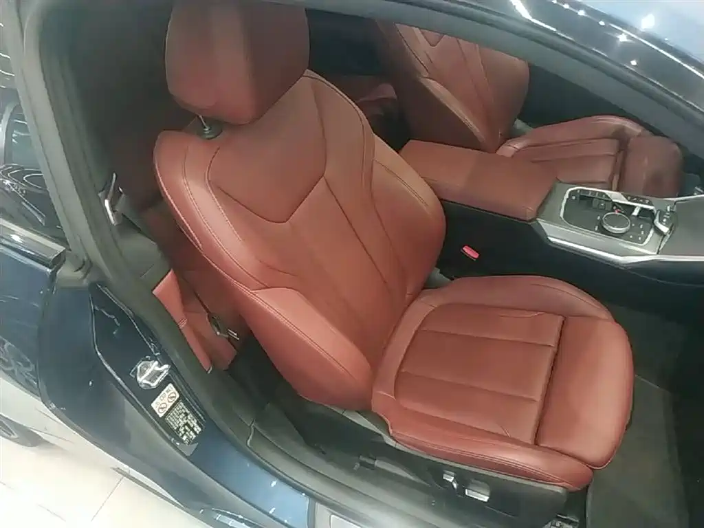 BMW 4 Series 2023 425i M Sport Shadowline Package фото 25