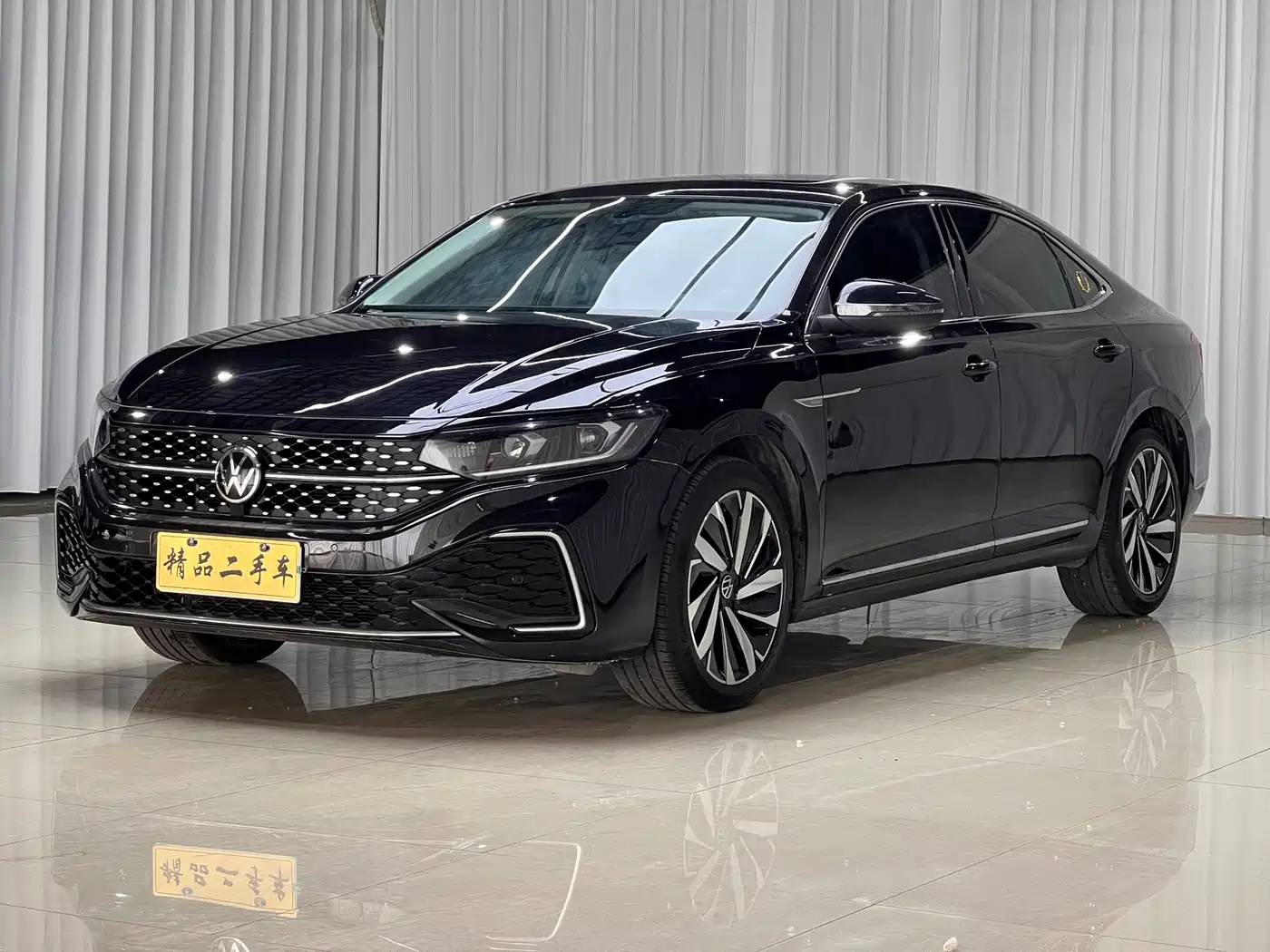 Volkswagen Passat 2022 330TSI Elite Edition