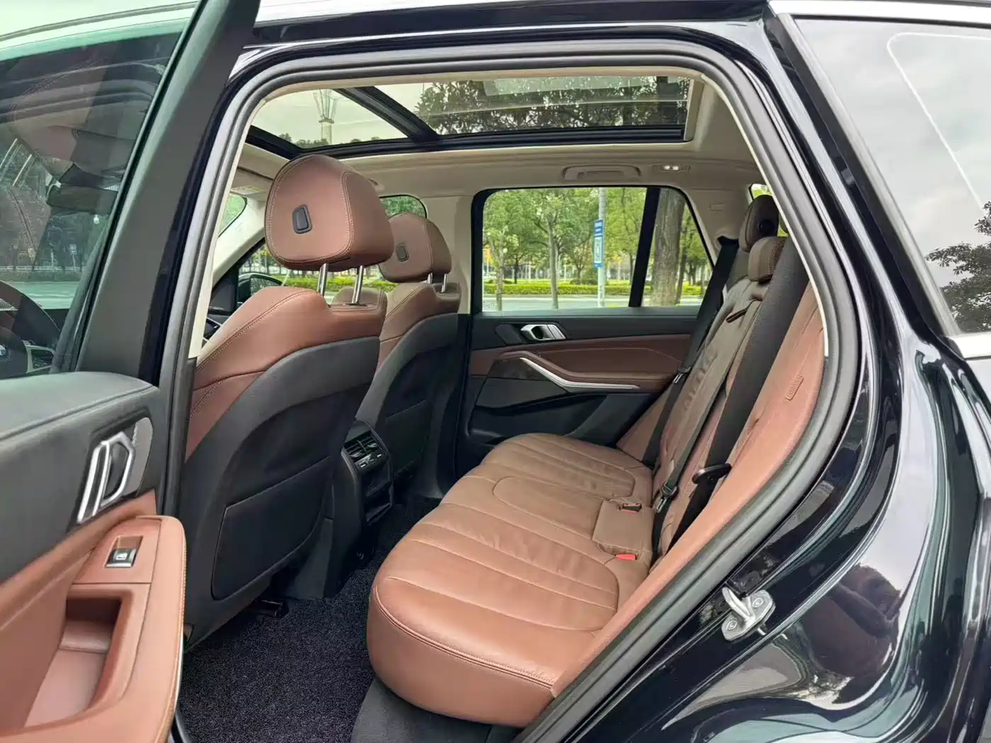 BMW X5 (Import) 2020 xDrive40i M Sport Package фото 4
