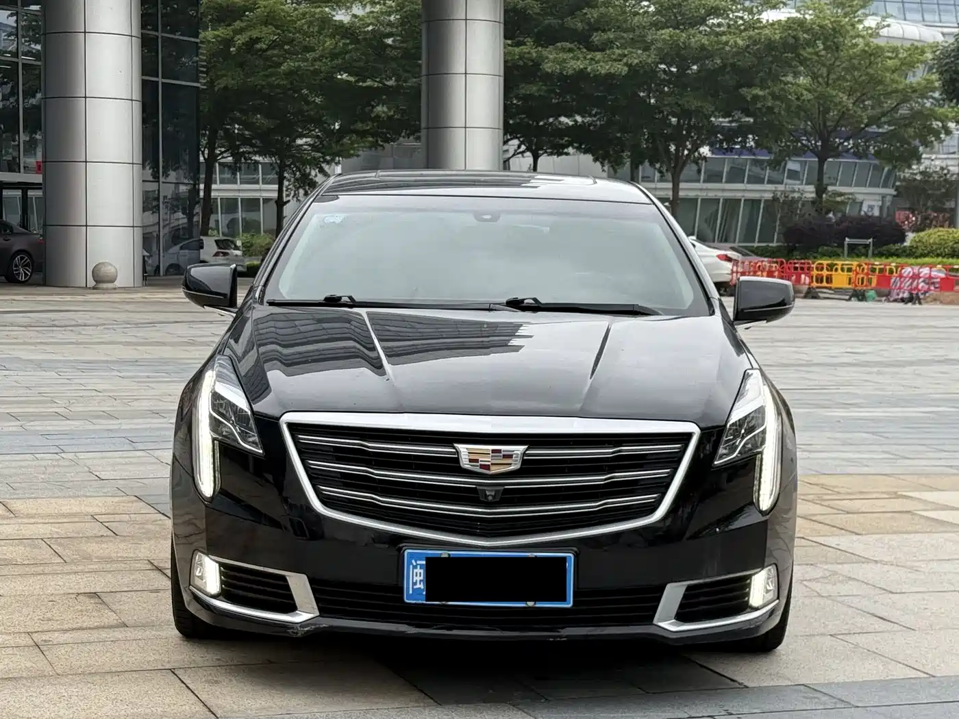 CADILLAC XTS