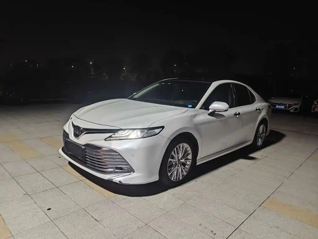 Toyota Camry 2019 2.5G Luxury (China V)