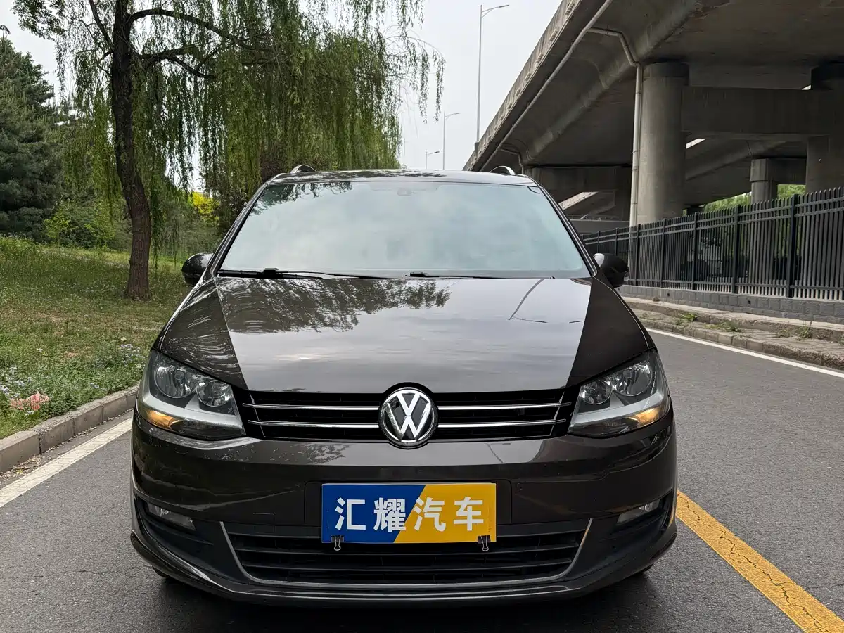 Volkswagen Sharan 2018 380TSI Comfort 7-Seater фото 2