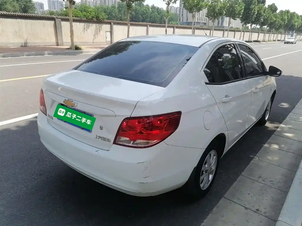 Chevrolet Sail 2015 Sail 3 1.3L AMT Ideal Edition фото 7