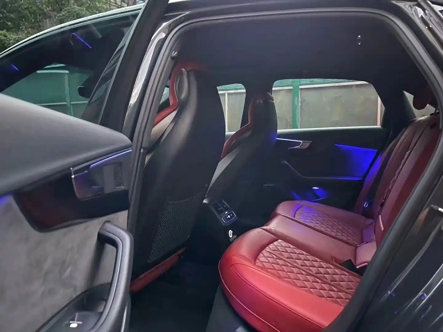 Фото 8 - Audi S4