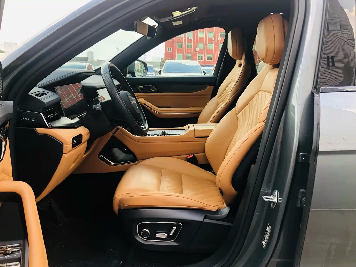 Lynk & Co 09 2023 2021 2.0T Halo 6-Seater