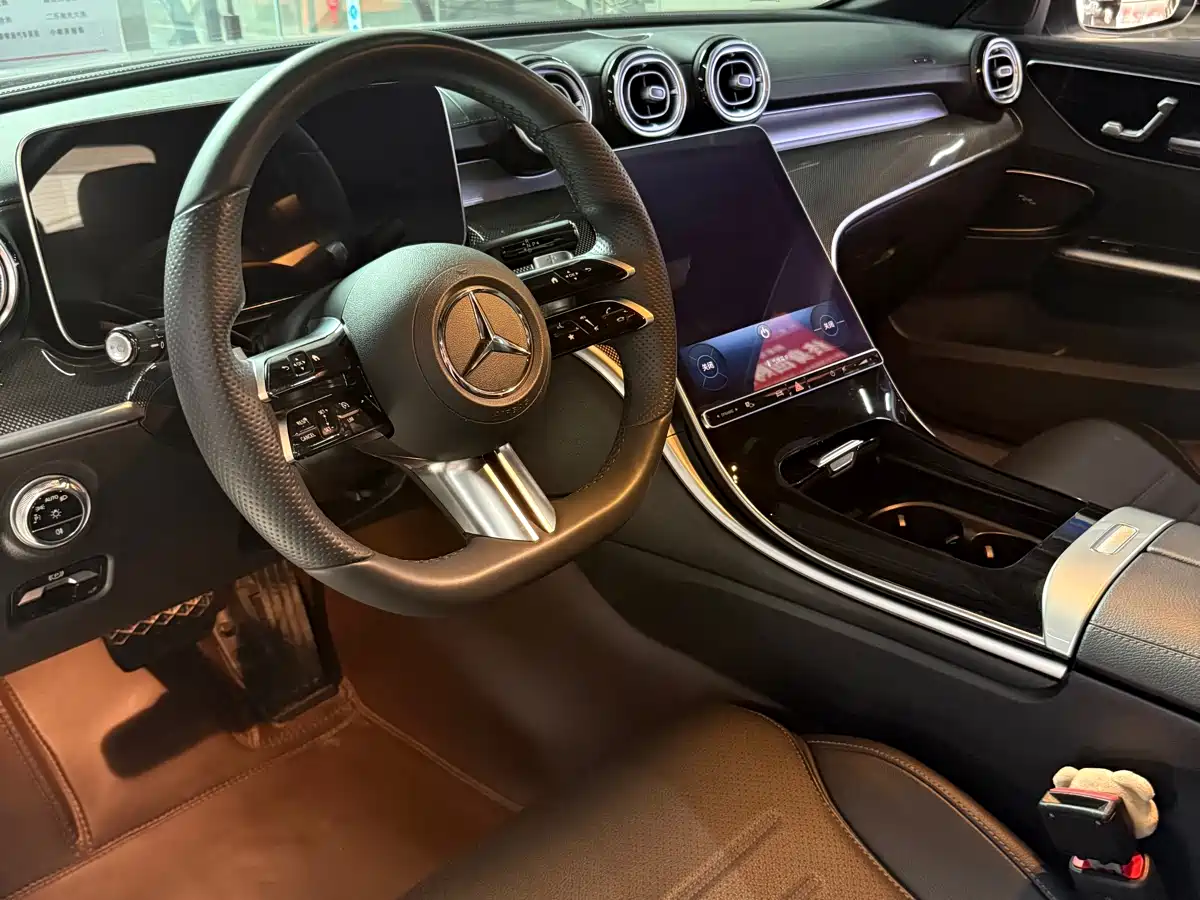 Mercedes-Benz C-Class 2022 C 200 L Sport Version фото 4