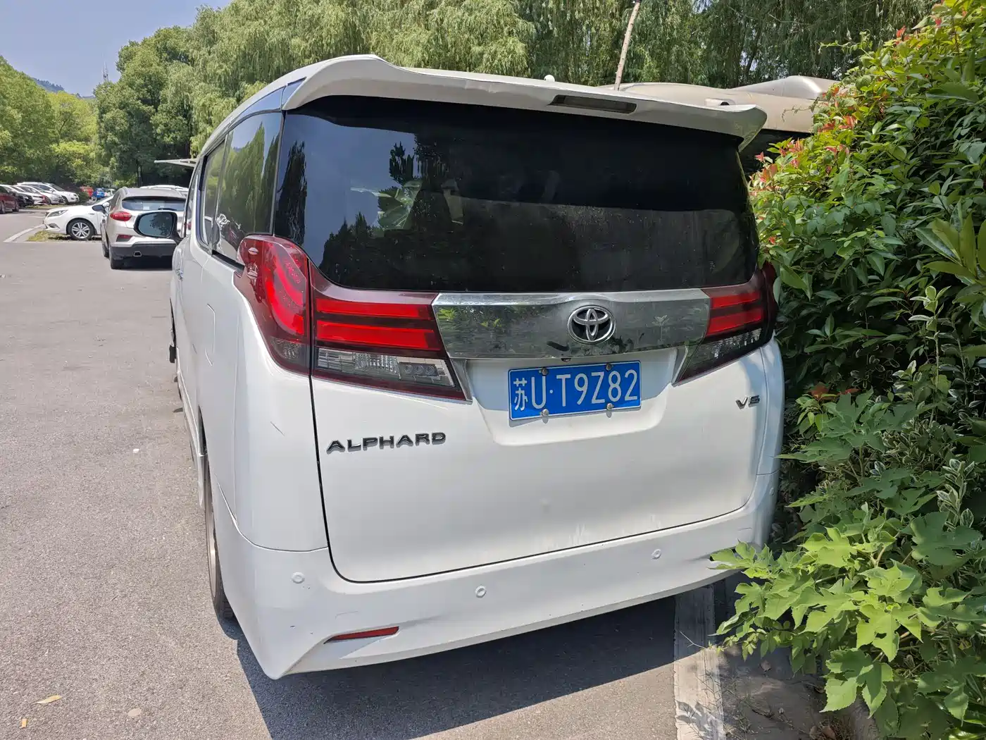 Toyota Alphard 2015 3.5L Luxury Edition фото 8