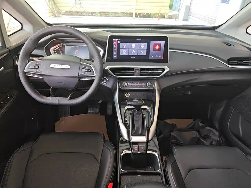 SAIC Maxus Maxus G50 2020 2019 1.5T Automatic Luxury Edition China VI