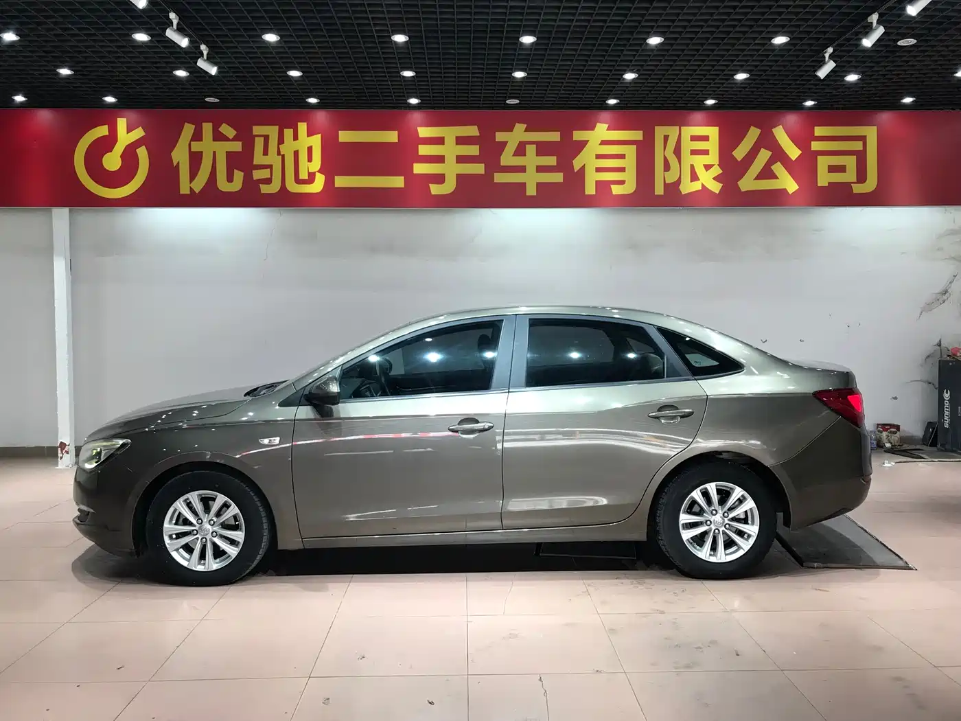 Buick Excelle 2017 15N Automatic Progressive фото 7