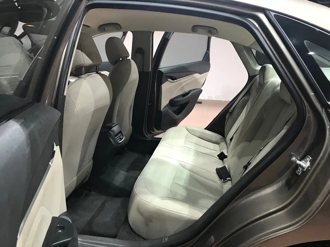 Buick Excelle 2017 15N Automatic Progressive фото 25