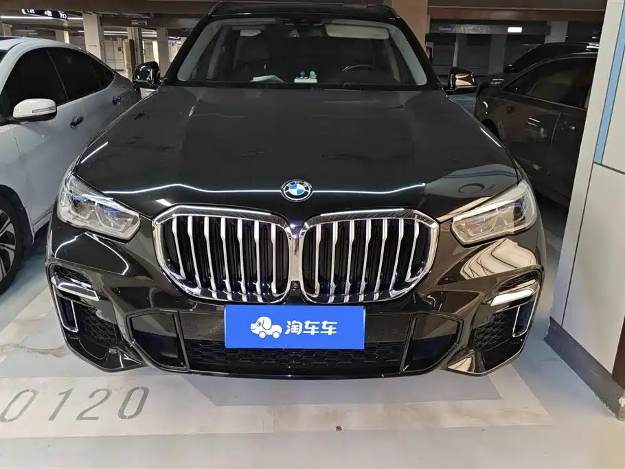 BMW X5 2022 xDrive 30Li Premium M Sport Package фото 2