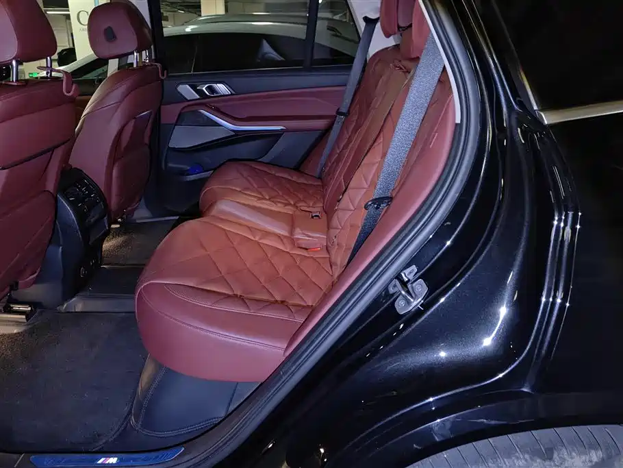 BMW X5 2022 xDrive 30Li Premium M Sport Package фото 11