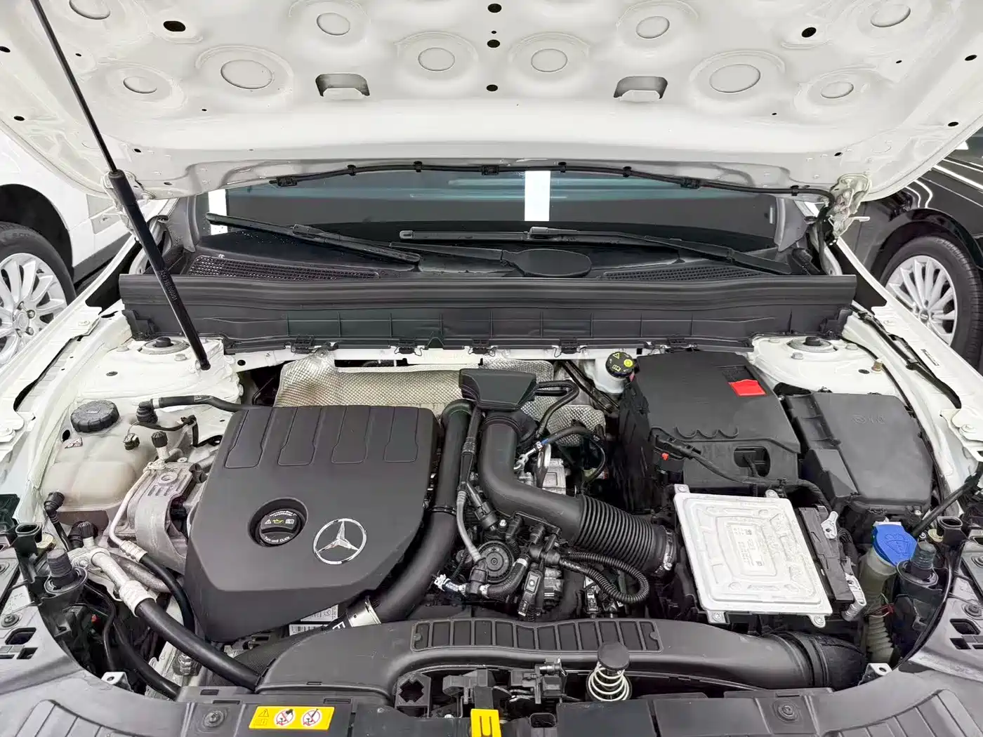 Mercedes-Benz GLB 2023 GLB 200 Dynamic фото 23