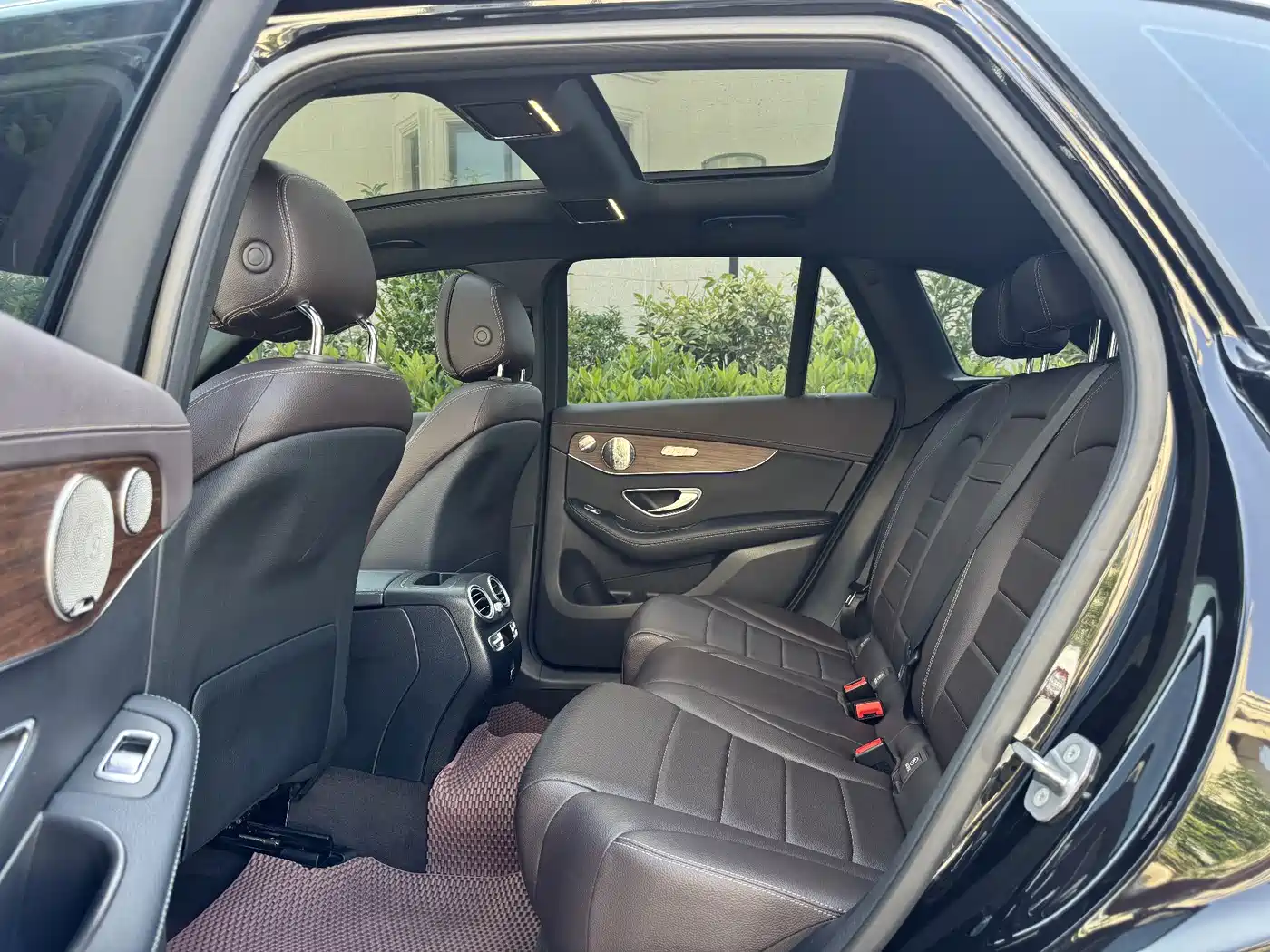 Mercedes-Benz GLC 2022 Model GLC 300 L 4MATIC Dynamic Edition фото 13
