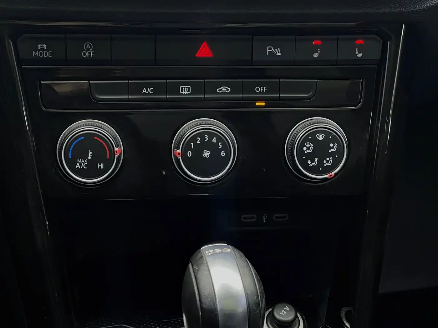 Volkswagen T-ROC 2022 280TSI DSG 2WD Comfort PLUS фото 21