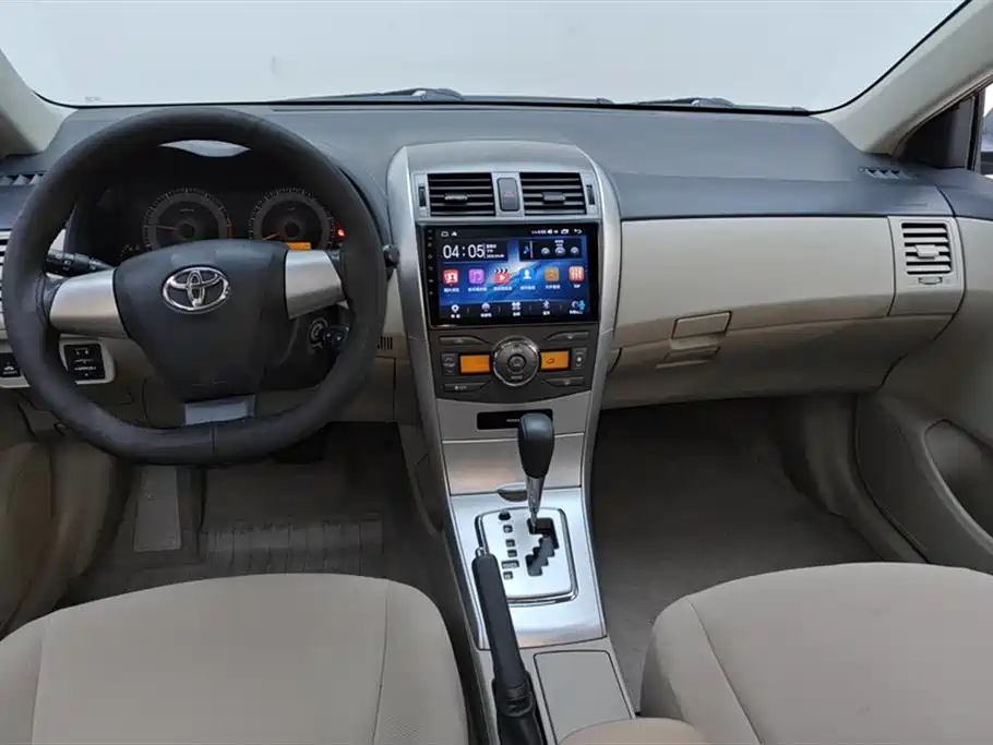Toyota Corolla 2011 1.8L CVT GL-i фото 12
