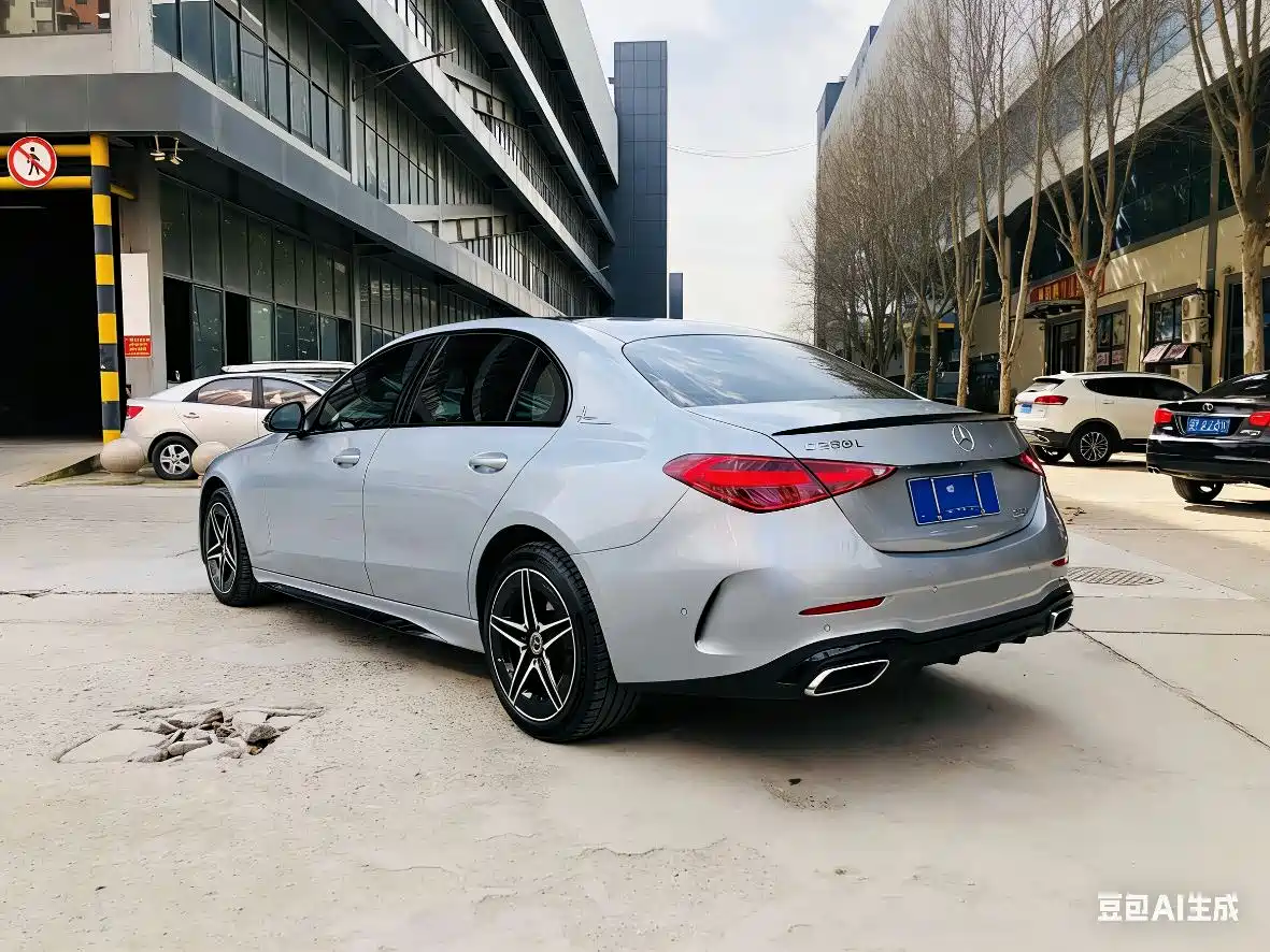 Mercedes-Benz C-Class 2023 C 260 L Night Edition Sport фото 4