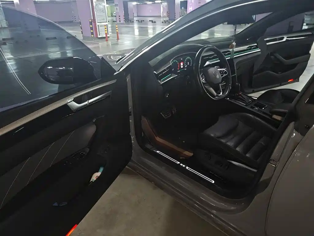 Volkswagen FAW-Volkswagen CC 2021 380TSI Eye-catching Edition фото 14