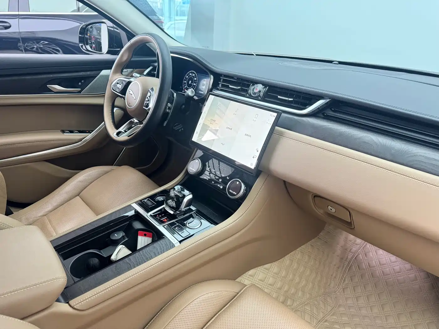 JAGUAR XFL