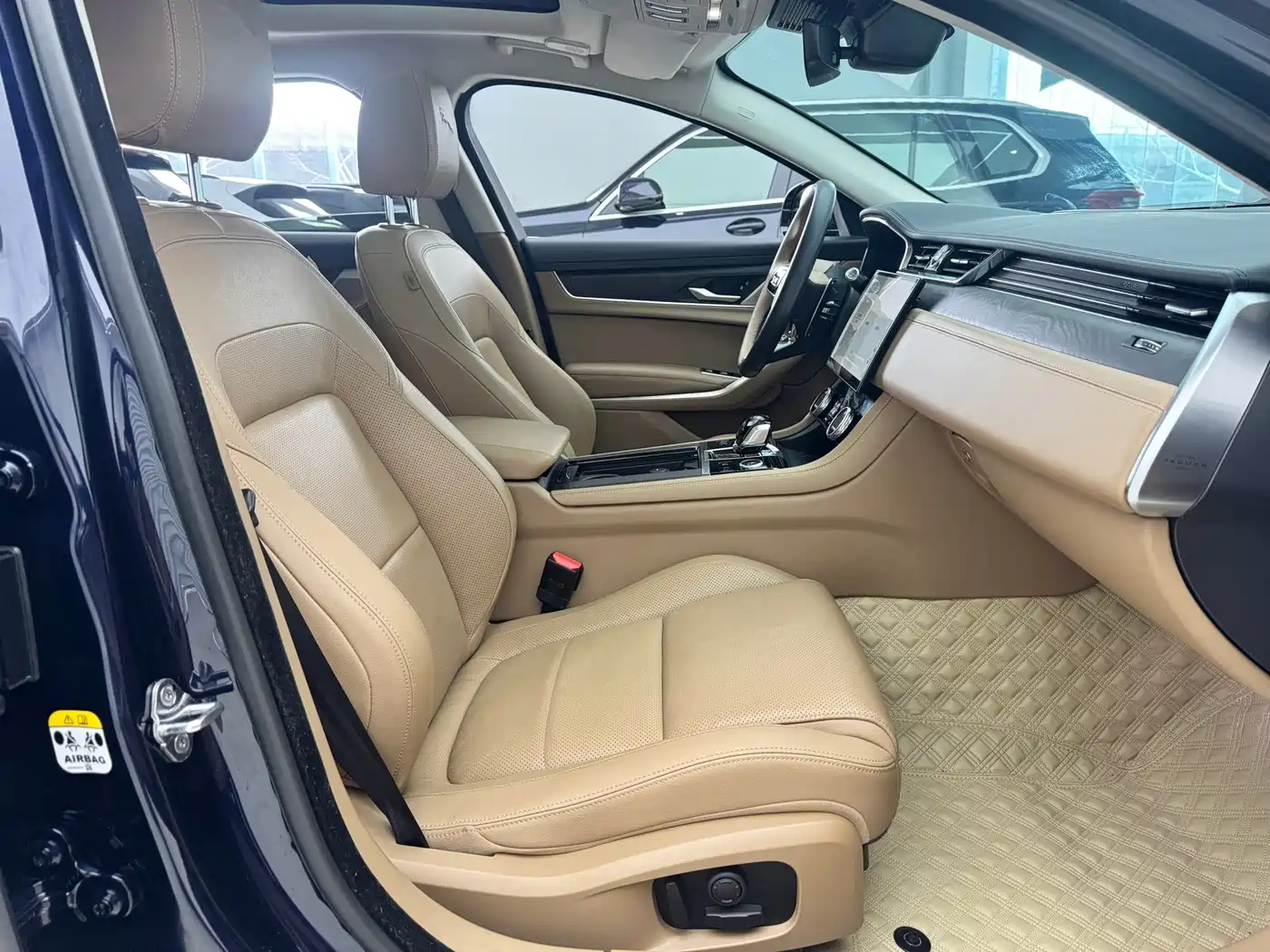 JAGUAR XFL