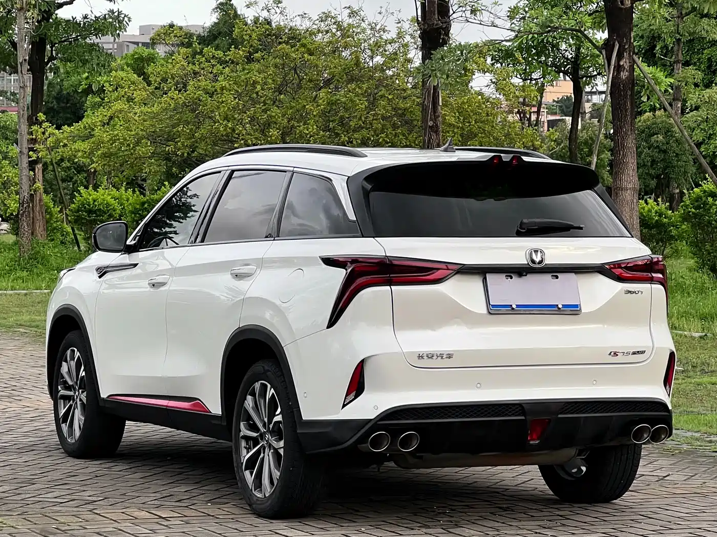 Фото 4 - Changan CS75 PLUS