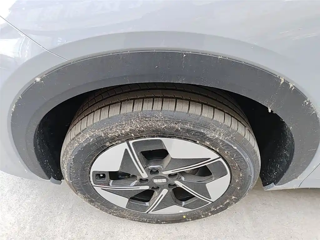 Geely Galaxy Galaxy E5 2026 530km Voyager Edition фото 23