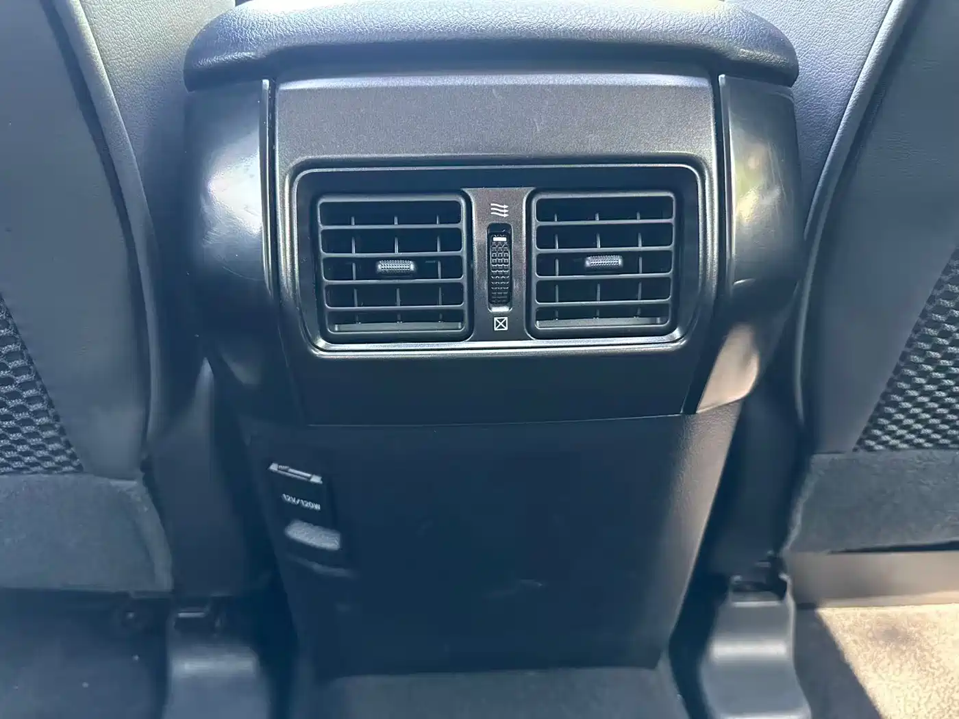 Toyota Prado 2014 4.0L Automatic TX-L фото 16